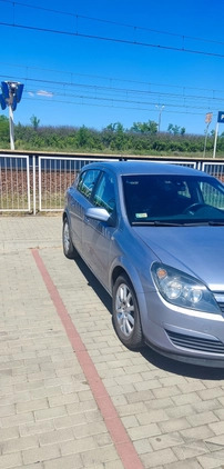 Opel Astra cena 6800 przebieg: 288000, rok produkcji 2005 z Pruszków małe 106